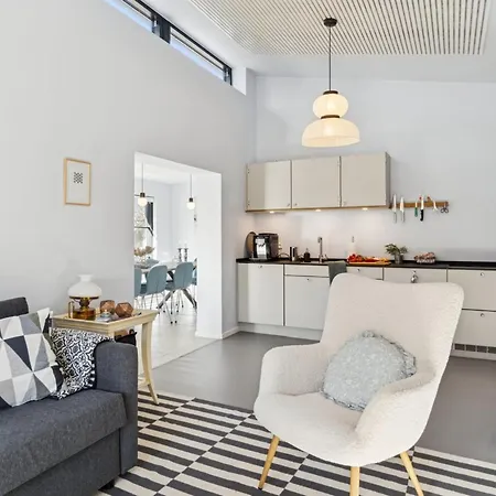 Sinika - 1-5km From The Sea By Interhome
